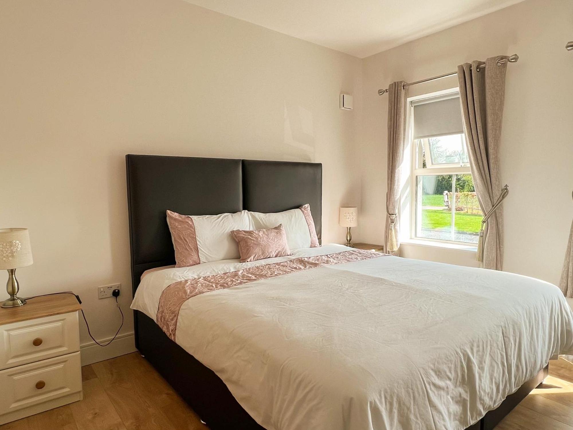 Woodview Lodge Трим Экстерьер фото